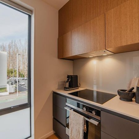 Chic And Contemporary Living At Cambridge Terrace Villa Christchurch Eksteriør bilde