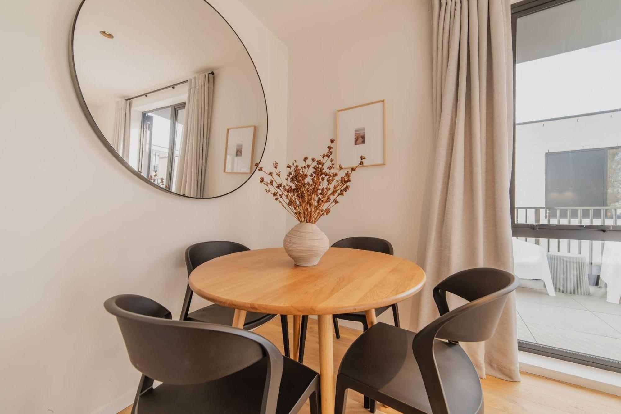 Chic And Contemporary Living At Cambridge Terrace Villa Christchurch Eksteriør bilde