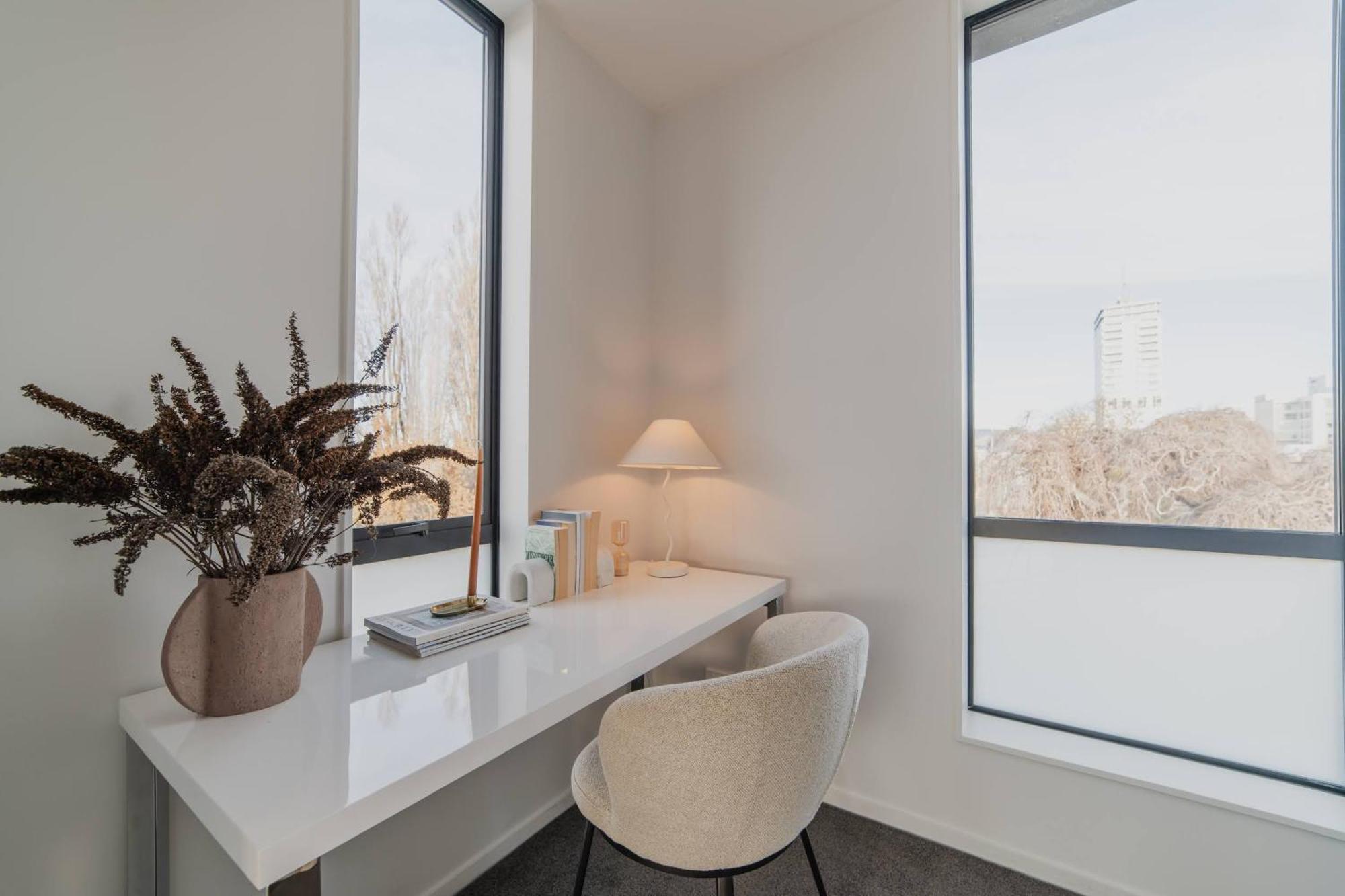 Chic And Contemporary Living At Cambridge Terrace Villa Christchurch Eksteriør bilde