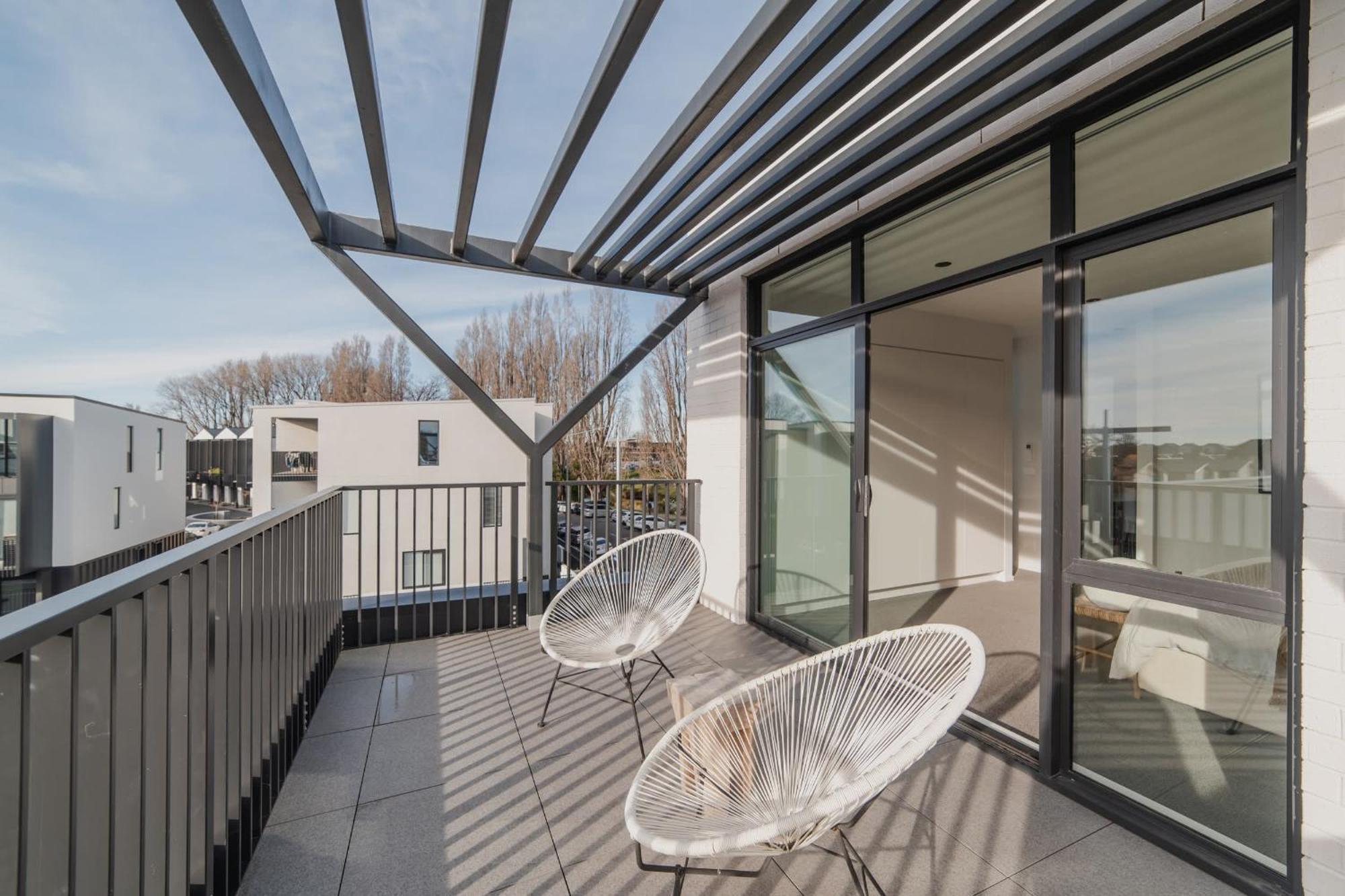 Chic And Contemporary Living At Cambridge Terrace Villa Christchurch Eksteriør bilde
