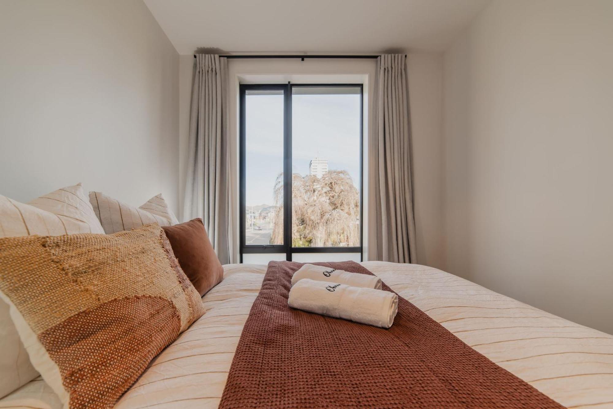 Chic And Contemporary Living At Cambridge Terrace Villa Christchurch Eksteriør bilde